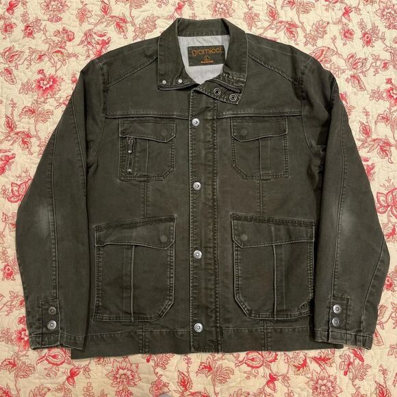Gramicci Other - Patagonia Men's Green and Khaki Jacket